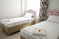 Apt-2-B-15