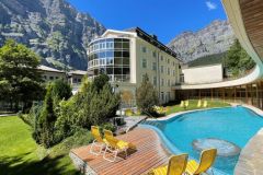 634000f273470-GB-Hotelaussenbecken-Sommer
