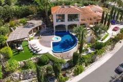 Zelemenos_Village