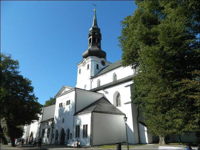 offshornie puteshestvija tallin talin tri7