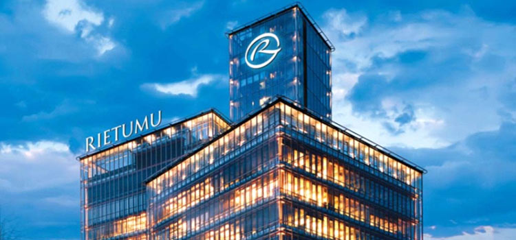Латвийский Rietumu bank в 2014 году разделил клиентов по категориям