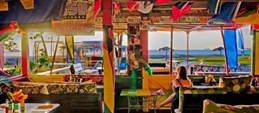 Sunshine's Beach Bar & Grill