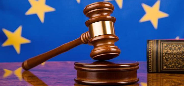 Решение Европейского суда: прослушка российских мобильных нарушает Конвенцию о правах человека