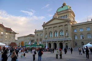 Новое законодательство Швейцарии для борьбы с отмыванием денег