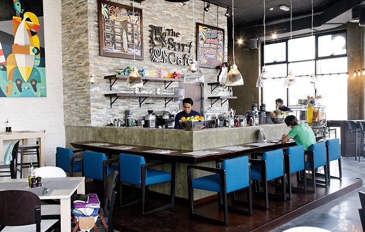 The-Surf-Café