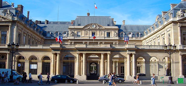 Борьба с налоговым уклонениям: во Франции начался суд об уклонении на 760 миллионов евро, замешан латвийский Rietumu Bank
