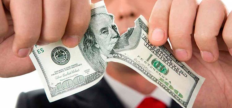 Российским чиновникам больше недоступны иностранные финансы и инструменты