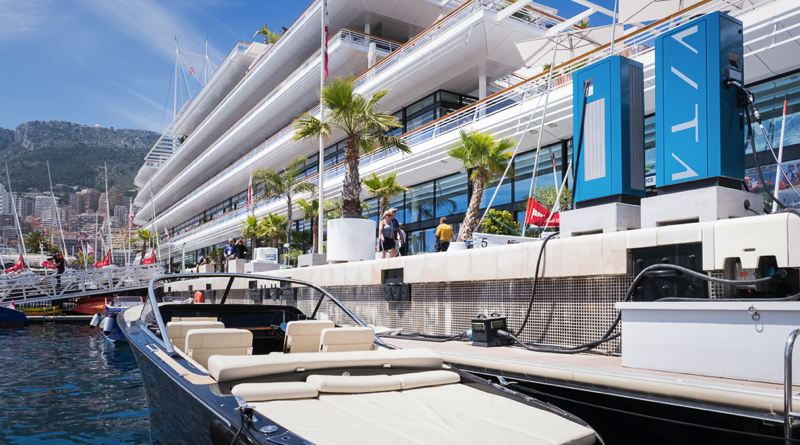 Yacht Club