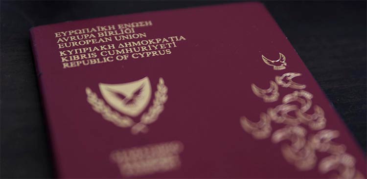 Гражданство Кипра за инвестиции: аннулирование паспортов началось
