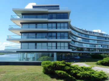 Luxury апартаменты в новом отеле в Уругвае на берегу океана