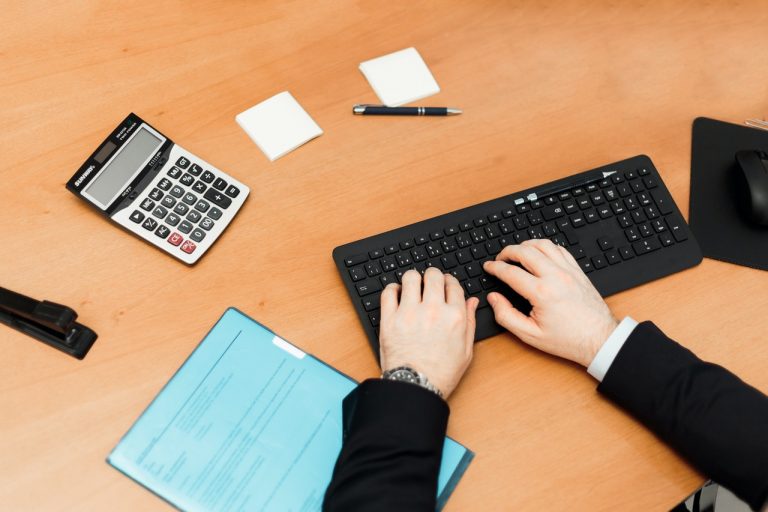 Платежи за ежегодное обслуживание оффшорной компании. Почему и зачем?