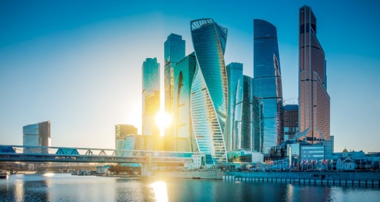 Нужно ли россиянам проживающим за границей уведомлять об участии в КИК?