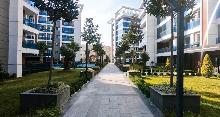 Покупка недвижимости в Стамбуле в комплексе Avcilar Garden