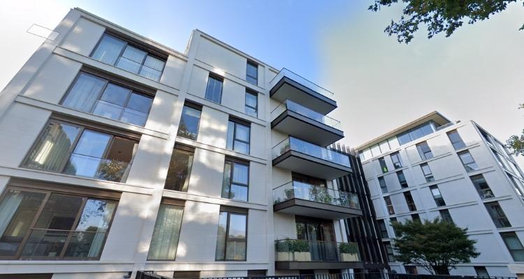 Роскошная квартира с уникальной планировкой в Holland Park Villas в Лондоне