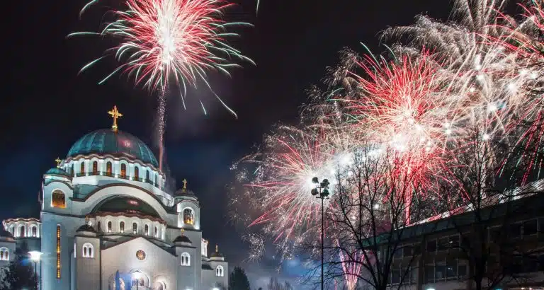 Какие новогодние фестивали и базары проводятся в Белграде?
