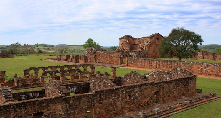 Руины La Santisima Trinidad De Parana