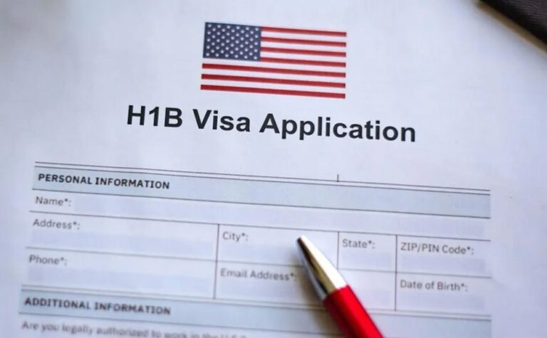 США реформируют визовую схему H-1B: основатели стартапов в приоритете