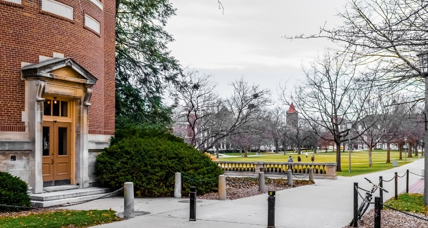 University of Illinois at Urbana-Champaign