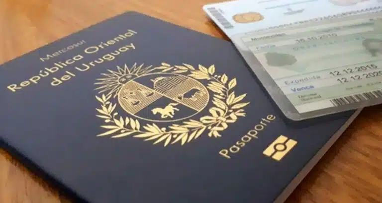 Конец двойным стандартам: из паспорта Уругвая исчезнет отметка о национальности?