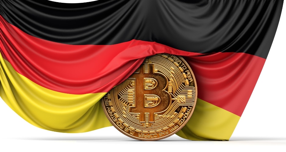 Правительство Германии продало биткоины