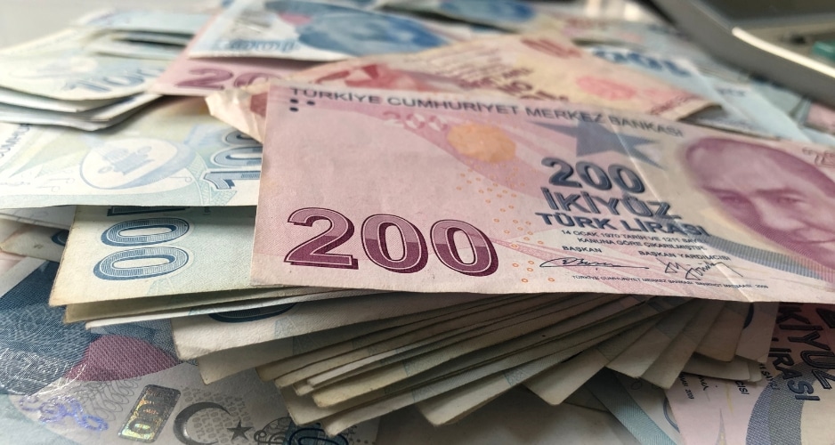 Запрет на расчеты по ренту наличными в Турции