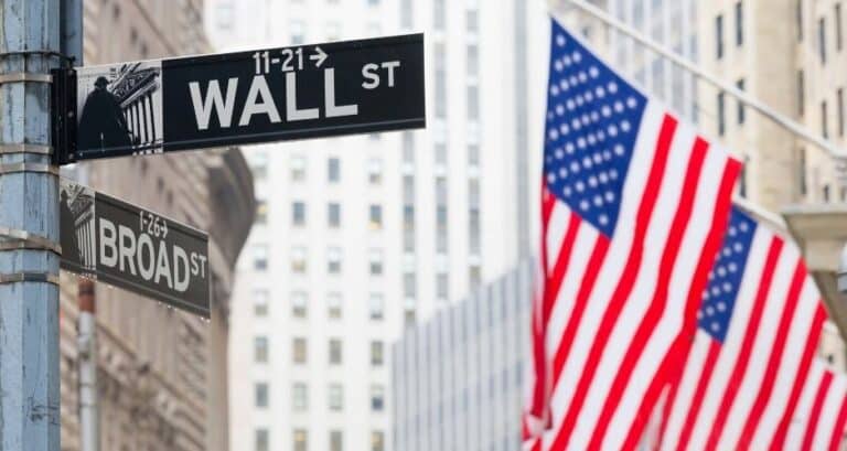 США готовятся к слиянию тысяч небольших банков